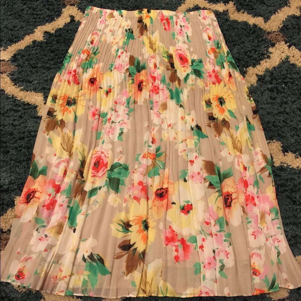 Floral skirt